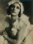 Anna Pavlova, costumed as The dying swan