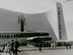 Crowded ramps at opening day of the General Motors Highways and Horizons exhibit building.