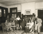 1943. Seated : Isabella Howland, Margaret Walker, Jean Stafford, Harold Shapero, Tamaras Kerr, Agnes Smedley, Karin Michaëlis, Carson McCullers, Alfred Kantorowicz. Standing : Kappo Phelan, Elizabeth Ames, Rebecca Pitts, Paul Zucker, Hans Sahl, Langston Hughes.