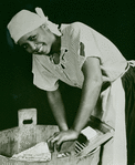 Ethel Waters singing "Washtub Rub-sudy" in Rhapsody in Black, 1931.