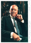 Sir John Gielgud (London).
