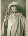 Duncan wearing hat and wrap