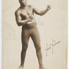 Jack Johnson in boxing stance