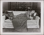 Donald Cook as Elyot Chase and Tallulah Bankhead as Amanda Prynne in the stage production Private Lives
