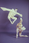 New York City Ballet - Studio photo of Suki Schorer and Deni Lamont in "Harlequinade", choreography by George Balanchine (New York)