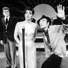 (L-R) Actors Barry Nelson, Liza Minnelli and Arnold Soboloff in in a scene from the Broadway production of the musical "The Act"