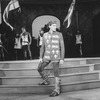 Actor Kevin Kline (C) in a scene from the NY Shakespeare Festival Central Park production of the play "Henry V"