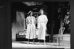 (L-R) Mary Tyler Moore and Lynn Redgrave in a scene from the Broadway production of the play "Sweet Sue".