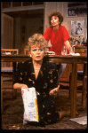 L-R) Actresses Sally Struthers and Rita Moreno in a scene from the Broadway revival of the play "The Odd Couple." (New York)