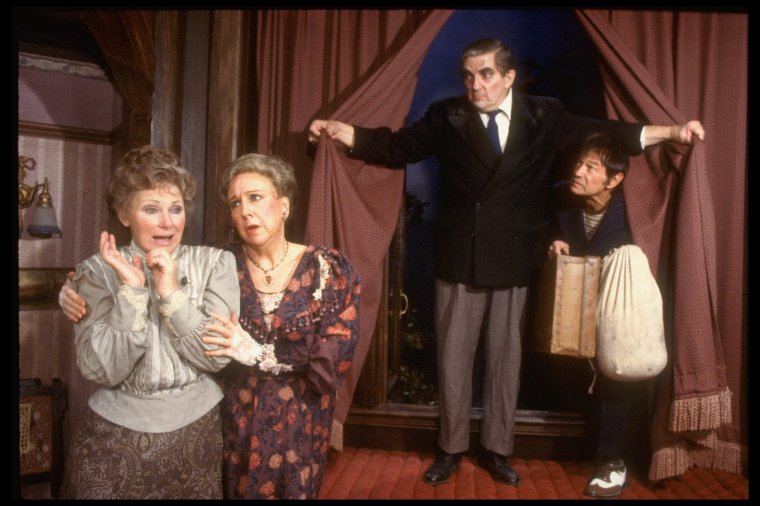Actors (L-R) Marion Ross, Jean Stapleton, Jonathan Frid & Larry Storch in a  scene fr. the replacement cast of the Broadway revival of Arsenic and Old  Lace. (New York) - NYPL Digital