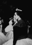 New York City Ballet, Maria Tallchief waits for entrance in "Gounod Symphony", choreography by George Balanchine (New York)