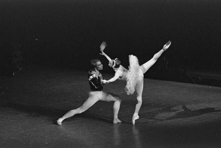 New York City Ballet Production Of Swan Lake With Patricia Mcbride And Jean Pierre Bonnefous 