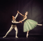 New York City Ballet - Studio photo of Mimi Paul and Francisco Moncion in "Jewels", choreography by George Balanchine (New York)