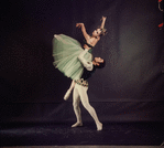 New York City Ballet - Studio photo of Mimi Paul and Francisco Moncion in "Jewels", choreography by George Balanchine (New York)