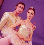 New York City Ballet - Studio photo of Kay Mazzo and John Prinz in "Jewels", choreography by George Balanchine (New York)