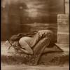 Alice Eis in "Le Rouge et Noir"
